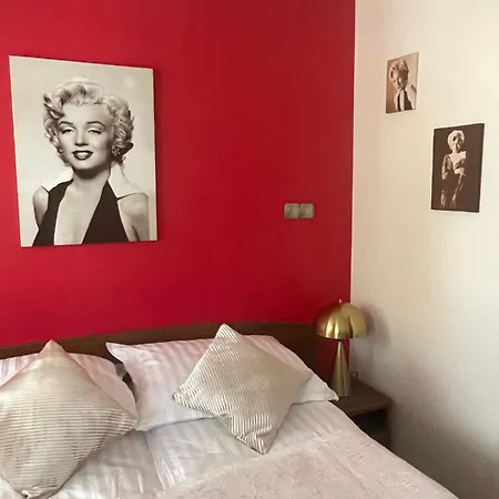 Апартаменты Goscinne W Starym Kinie *