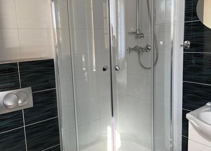 Goscinne W Starym Kinie Lägenhet