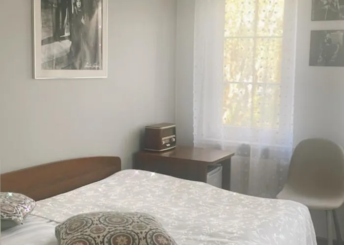 Goscinne W Starym Kinie Lägenhet *