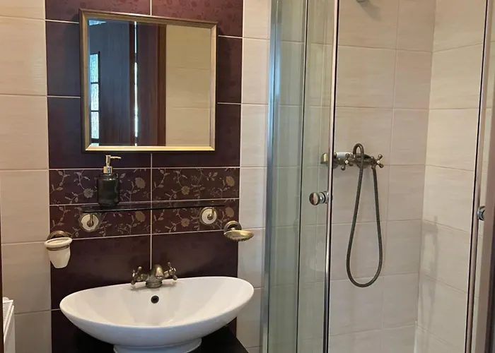 Goscinne W Starym Kinie Lägenhet Ustka